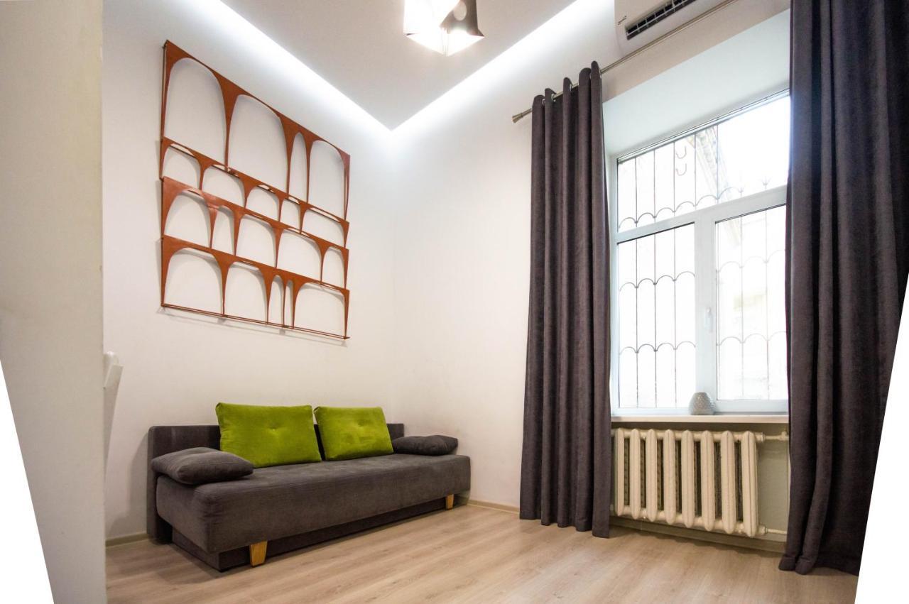 Kyiv White Apartment Exterior foto